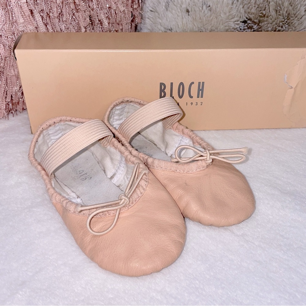 “Bloch” Ballet Shoes, Pink, Toddler Sz 7.5